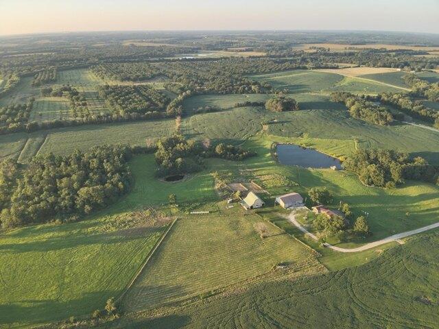 House for sale in Clifton Hill, Missouri