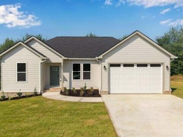House for sale in Riceville