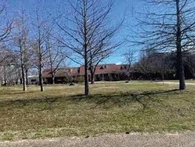 House for sale in Sulphur Springs