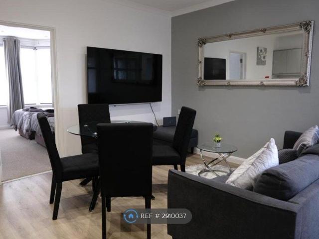 Apartment for rent in Walcot West, Rodbourne