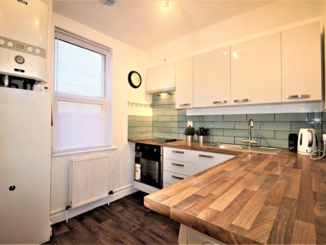 Apartment for rent in Walcot West, Rodbourne
