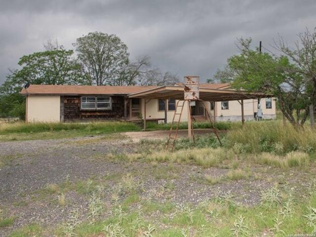 Property for sale in Uvalde, Texas