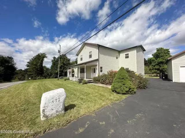 House for rent in Albany