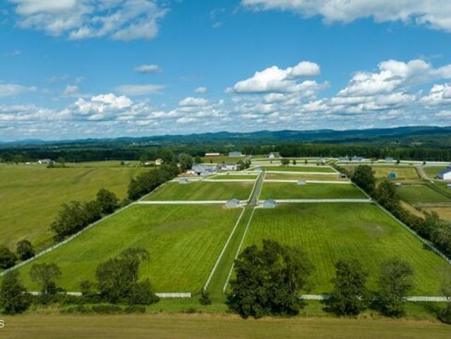 House for sale in Fort Edward