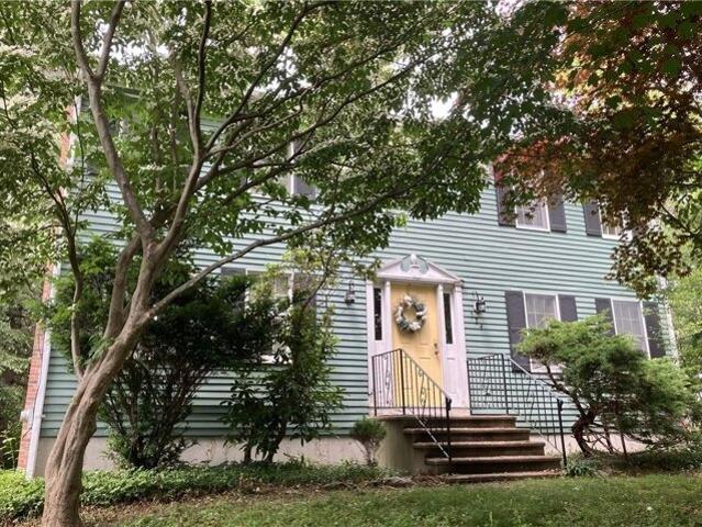 House for sale in Seekonk