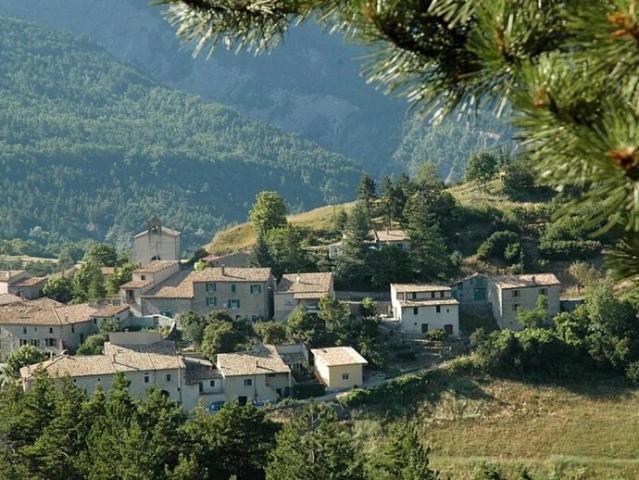 Maison vente à Die, Jonchères