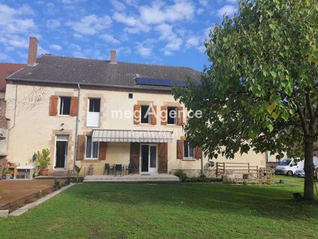 Villa vente à Montluçon, Bézenet