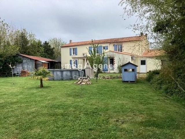 Villa vente à Fontenay-le-Comte, La Taillée