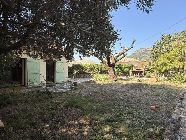 Maison vente à Le Grand Varaine, La Celle-sous-Gouzon
