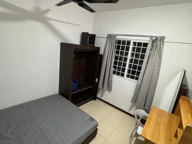Room for rent in Kepong, Kuala Lumpur