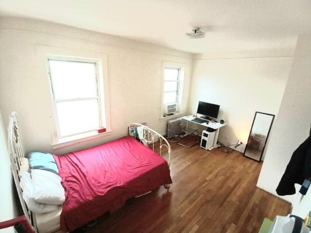Room for rent in Queens, Arverne