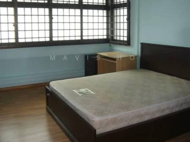 Room for rent