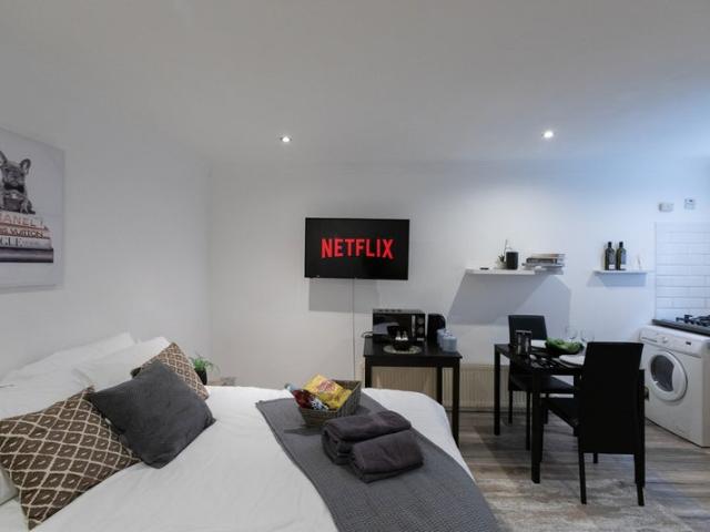 Studio for rent in South Harrow, Greater London