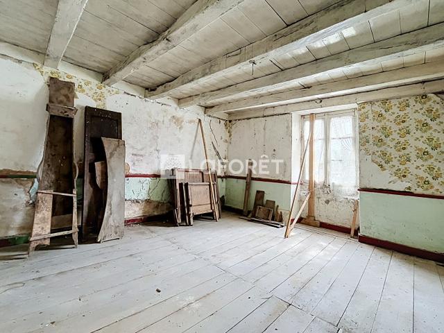 Maison vente à Chaumont, Cour-l'evêque