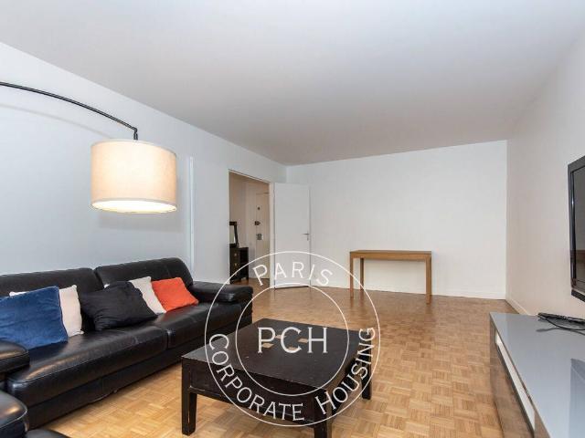 Appartement location à La Défense 4, Courbevoie