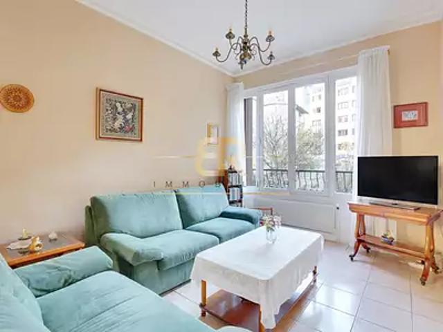 Maison vente à Courbevoie, Quartier Cœur de Ville