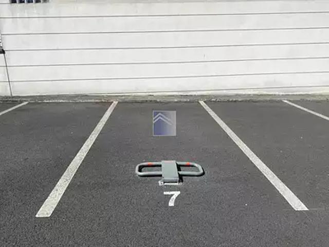 Garage vente à Nanterre, Courbevoie