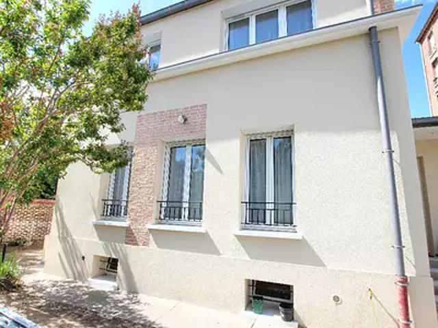 Maison location à Nanterre, Courbevoie