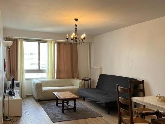 Appartement location à France métropolitaine, Courbevoie