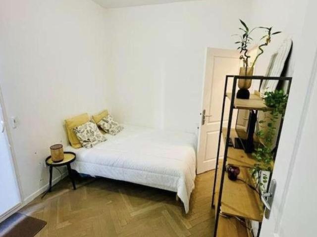 Appartement location à France métropolitaine, Courbevoie