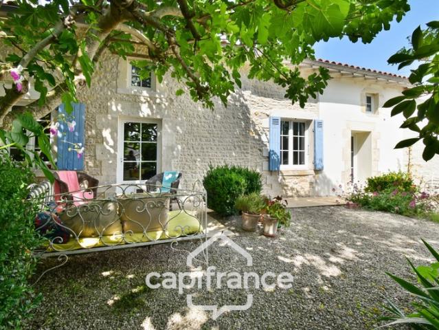 Maison vente à Saint-Jean-d'Angély, Courcelles