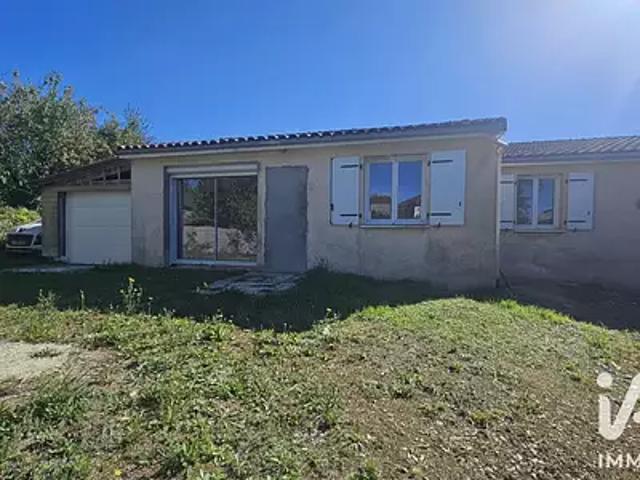 Maison vente à Courcôme