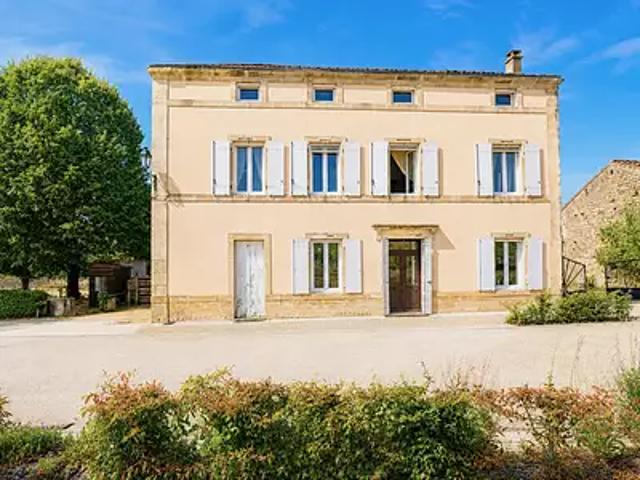Maison vente à Confolens, Courcôme
