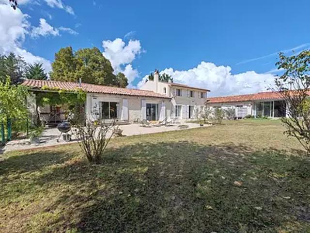 Maison vente à Saintes, Courcoury