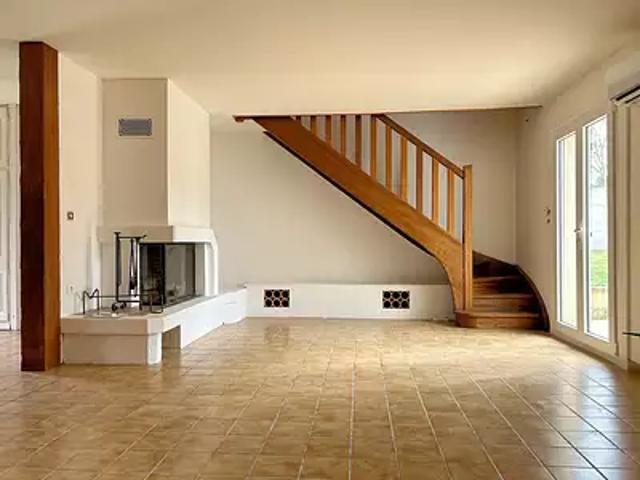 Maison vente à Évreux, Courdemanche