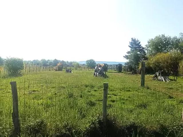 Terrain vente à Lons-le-Saunier, Courlaoux