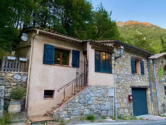 Maison vente à Grasse, Courmes