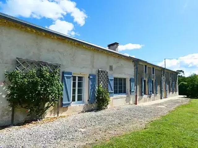 Maison vente à Le Bourg, Courpignac