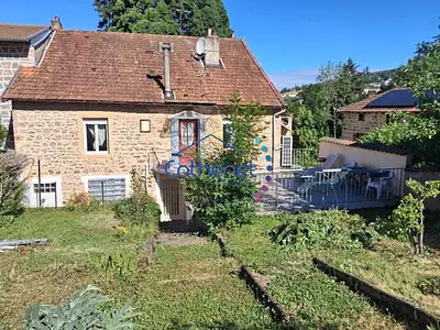 Maison vente à Pins des Maures, Cours