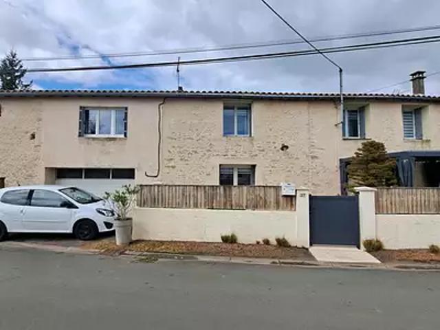Maison vente à Parthenay, Nouvelle-Aquitaine
