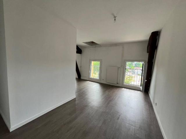 Appartement location à Cours-la-Ville, Cours