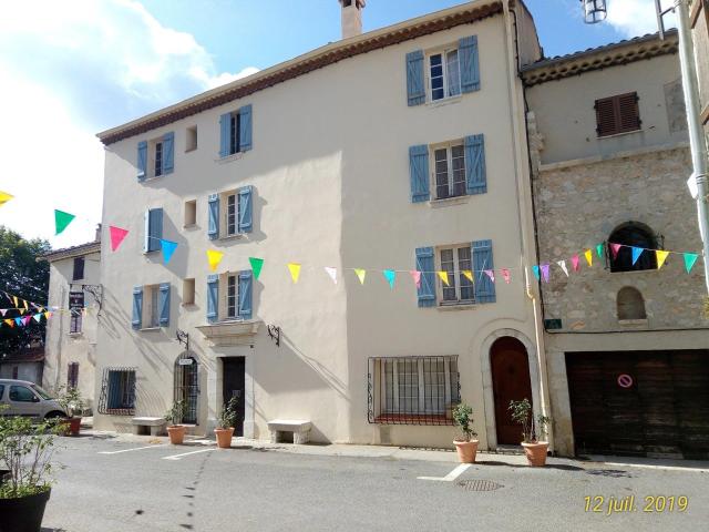 Maison vente à Grasse, Coursegoules