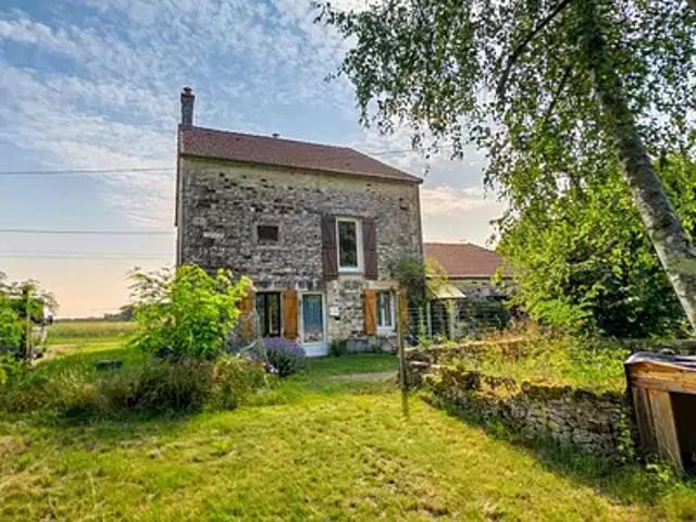 Maison vente à Auxerre, Courson-les-carrières