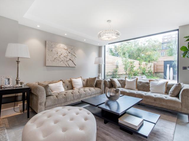 House for rent in Belsize Park, Cat Hill