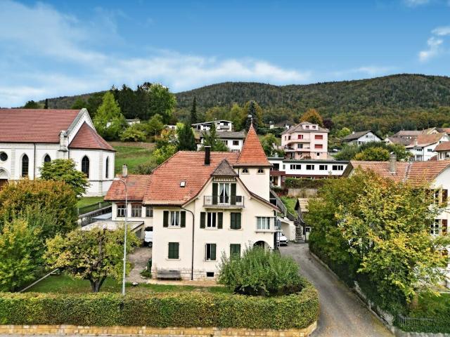 Haus kaufen in Court, Région administrative du Jura bernois