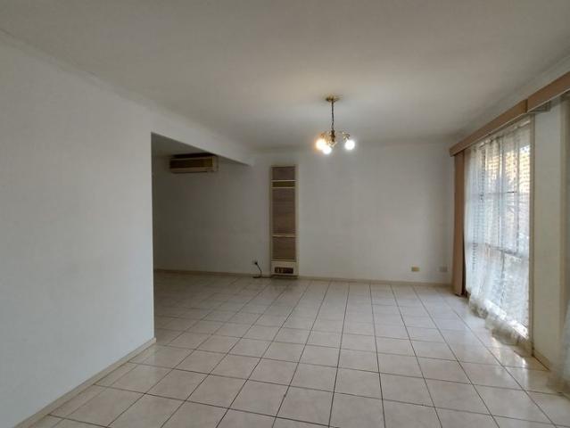 House for rent in Copperfield, Melbourne