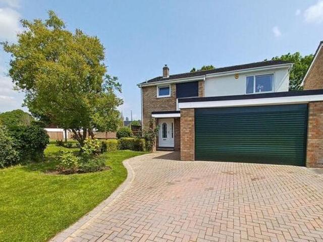 House for sale in Stone, Baswich