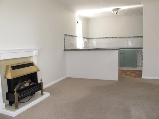 Apartment for rent in Lewes, Iford