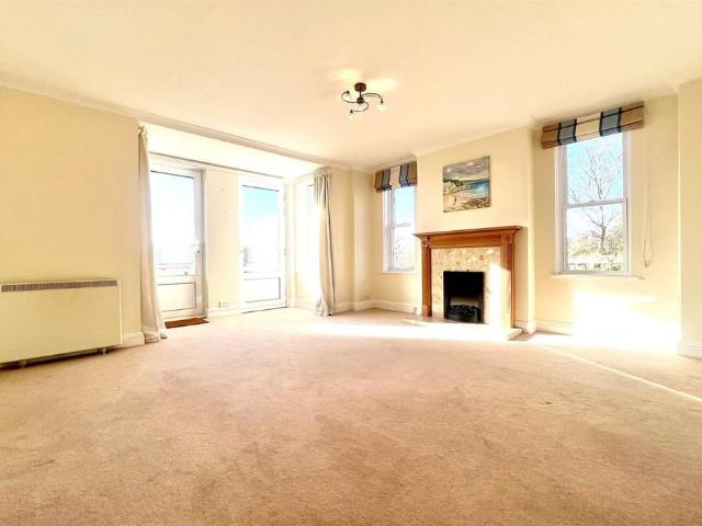 Apartment for rent in Strode, Devon