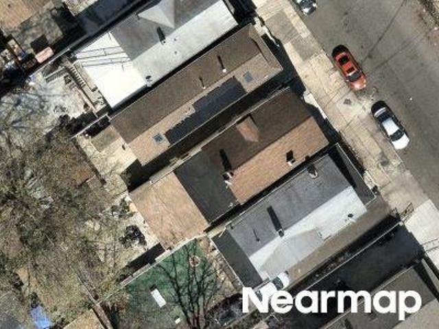 House for sale in Elizabeth, New Jersey