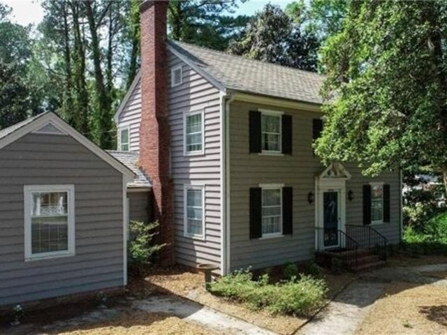 House for sale in Courtland