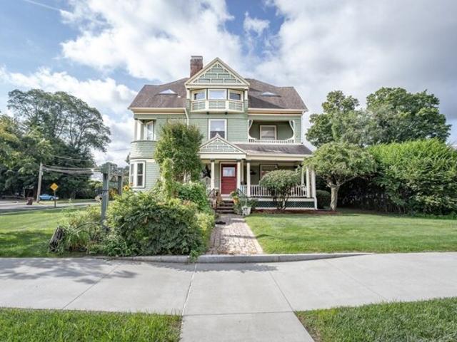 House for sale in Hampden, Massachusetts