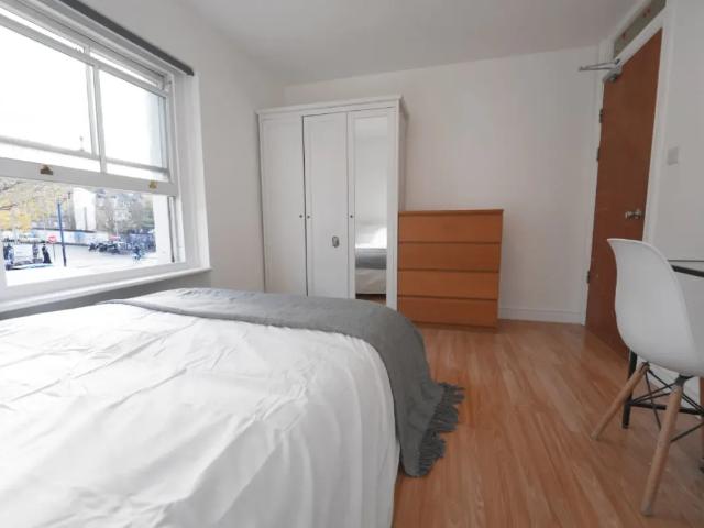 Room for rent in Whitechapel, Greater London