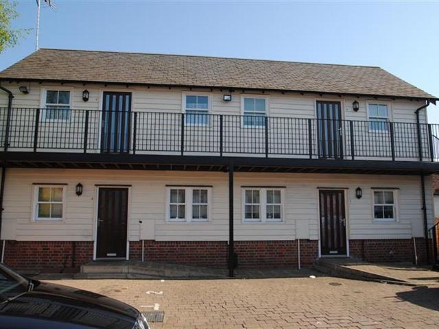 Apartment for rent in Bocking, Chipping Hill
