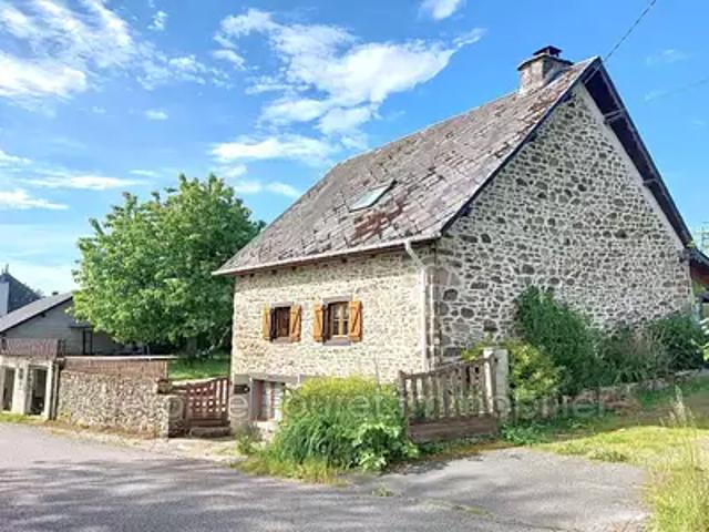 Maison vente à Ussel, Courteix