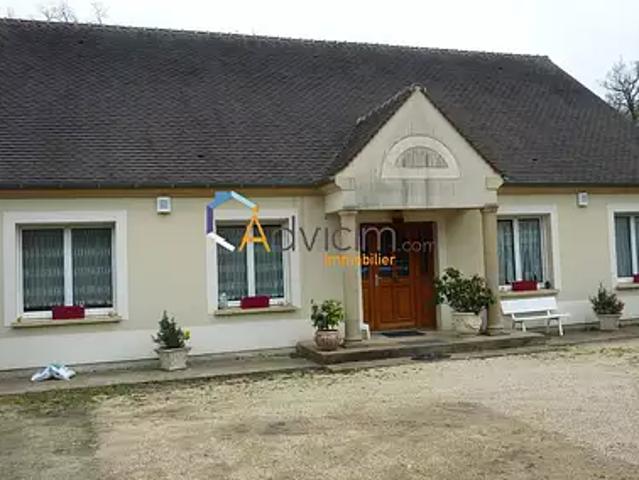 Maison vente à Montargis, Courtenay